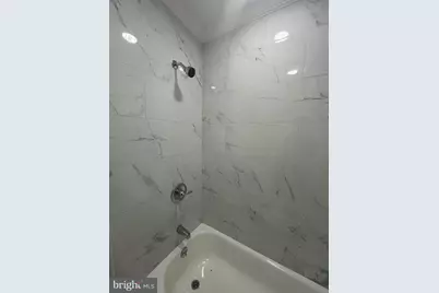 82 Mechanics, Trenton, NJ 08638 - Photo 7