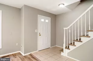 37 Dunmoor Ct S Ct S, Hamilton Township, NJ 08690 - Photo 3