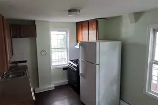 826 S Clinton Ave, Trenton, NJ 08611 - Photo 3