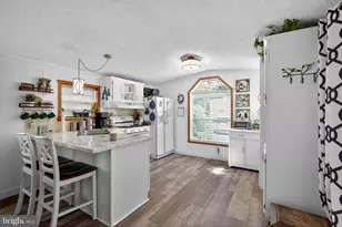 4 South Dr, East Windsor Township, NJ 08520 - Photo 9