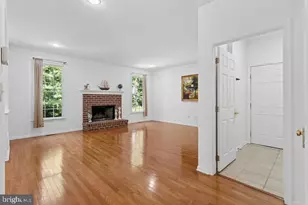 43 Lockwood Dr, Princeton, NJ 08540 - Photo 17