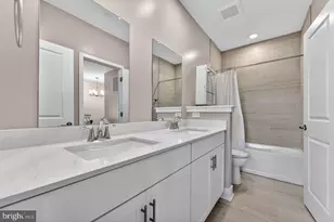 207 Aaron Truehart Wy, Titusville, NJ 08560 - Photo 15