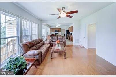 29 Endeavor Boulevard, East Windsor Township, NJ 08520 - Photo 9
