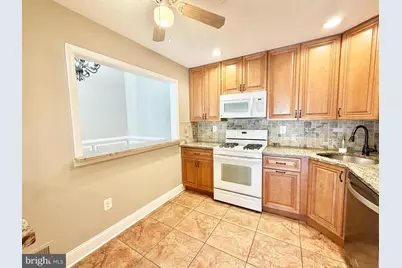47 Mendrey Court, Lawrence Township, NJ 08648 - Photo 9