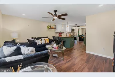 227 Princeton Avenue, Hamilton Township, NJ 08619 - Photo 3