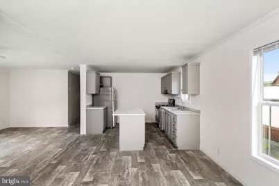 414 Walnut Street, Robbinsville Township, NJ 08691 - Photo 11