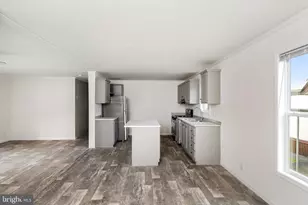 414 Walnut St, Robbinsville Township, NJ 08691 - Photo 11