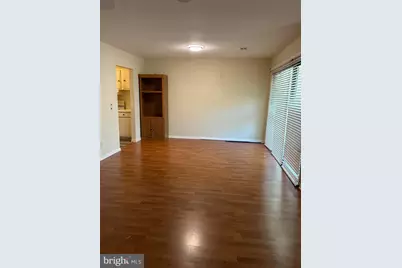 8 Avon Drive #Z, Hightstown, NJ 08520 - Photo 3