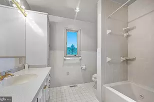 48 Fiddlers Creek Rd, Titusville, NJ 08560 - Photo 11