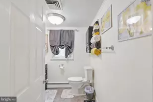 44 Pintinalli Dr, Hamilton Township, NJ 08619 - Photo 29