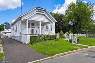 38 Oregon Ave, Hamilton Township, NJ 08610 - Photo 3