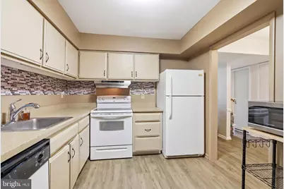 7 Dennison Drive #D, East Windsor Township, NJ 08520 - Photo 5