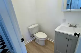 8 Elm St, Trenton, NJ 08611 - Photo 31