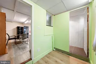 25 Evans Ave, Trenton, NJ 08638 - Photo 11