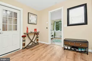 631 Concord Cir, Ewing Township, NJ 08628 - Photo 3
