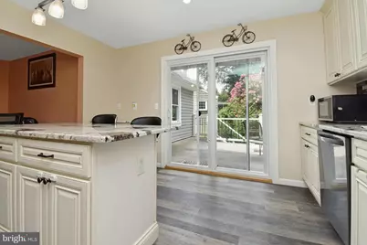 631 Concord Circle, Ewing Township, NJ 08628 - Photo 7