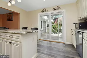 631 Concord Cir, Ewing Township, NJ 08628 - Photo 7