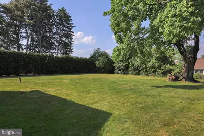 730 Pilgrim Avenue, Lawrenceville, NJ 08648 - Photo 9