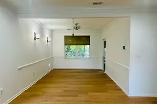 33 Brownstone Rd, East Windsor Township, NJ 08520 - Photo 7