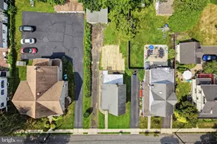 128 Center St, Hightstown, NJ 08520 - Photo 29