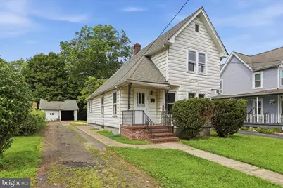 128 Center Street, Hightstown, NJ 08520 - Photo 3