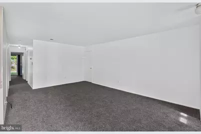 179 Wyndham Place, Robbinsville Township, NJ 08691 - Photo 7