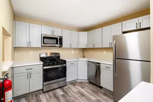 21 Chamberlin Ct, Lawrence Township, NJ 08648 - Photo 5