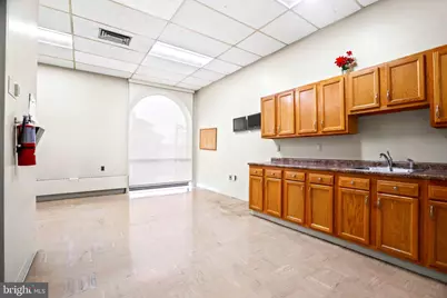 1300 Hamilton Avenue, Trenton, NJ 08629 - Photo 23