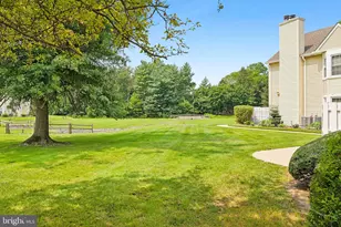 70 Mill Run W, Hightstown, NJ 08520 - Photo 31