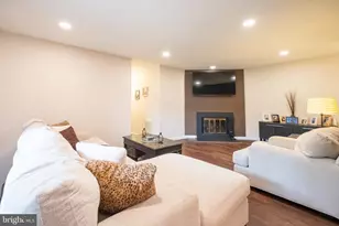 813 Wood Mill Dr, East Windsor Township, NJ 08512 - Photo 1