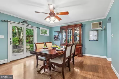 707 President Avenue, Lawrence, NJ 08648 - Photo 7