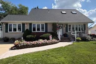 27 Sycamore Way, Hamilton Township, NJ 08690 - Photo 1