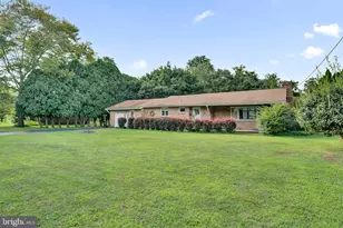 18 Diane Dr, Ewing Township, NJ 08628 - Photo 3