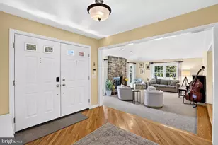2 Mark Cermele Ct, Lawrence Township, NJ 08648 - Photo 3