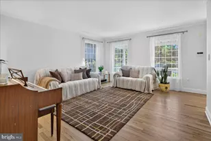 17 E Curlis Ave, Pennington, NJ 08534 - Photo 19