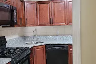 82 Chatham Ct, East Windsor Township, NJ 08520 - Photo 11
