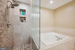 17 Stafford Dr, Princeton Junction, NJ 08550 - Photo 23