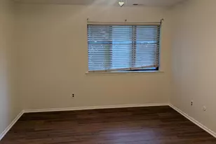 422 Wood Mill Dr, East Windsor Township, NJ 08512 - Photo 11