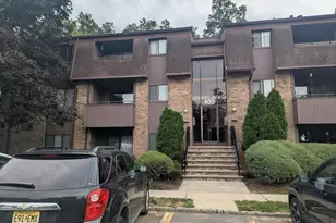 422 Wood Mill Dr, East Windsor Township, NJ 08512 - Photo 1