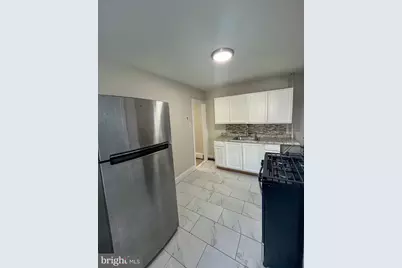 262 Lafayette Avenue #2, Hamilton Township, NJ 08610 - Photo 3