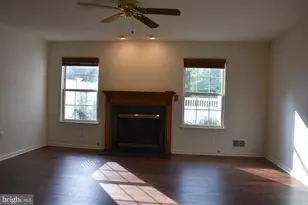 268 Colt St, Pennington, NJ 08534 - Photo 3