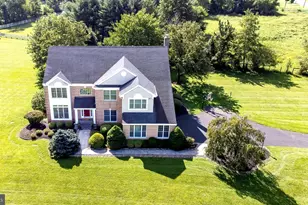 3 Dionis Ct, Pennington, NJ 08534 - Photo 1