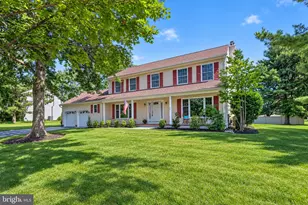 20 Nassau Dr, Lawrenceville, NJ 08648 - Photo 1