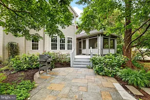 42 Stonehedge Dr, Hightstown, NJ 08520 - Photo 31
