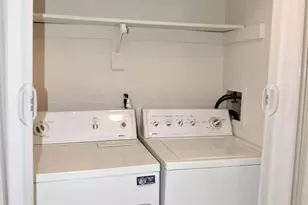 66 Chatham Ct, Hightstown, NJ 08520 - Photo 25