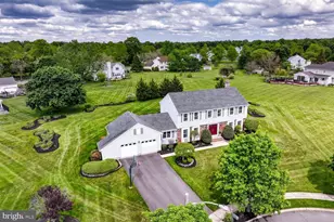 8 Bradford Ct, Princeton Junction, NJ 08550 - Photo 3