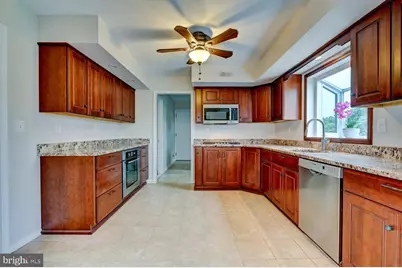 8 Bradford Court, Princeton Junction, NJ 08550 - Photo 17