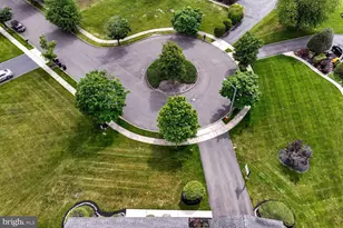 8 Bradford Ct, Princeton Junction, NJ 08550 - Photo 5