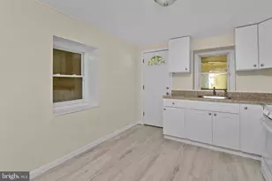 28 Poplar St, Trenton, NJ 08638 - Photo 11