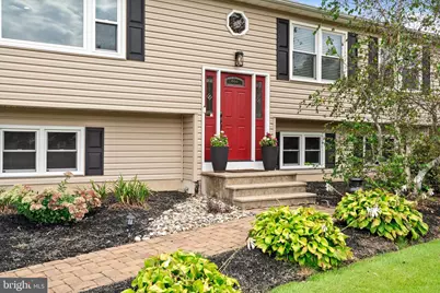 9 Old Post Lane, Hamilton Township, NJ 08620 - Photo 3